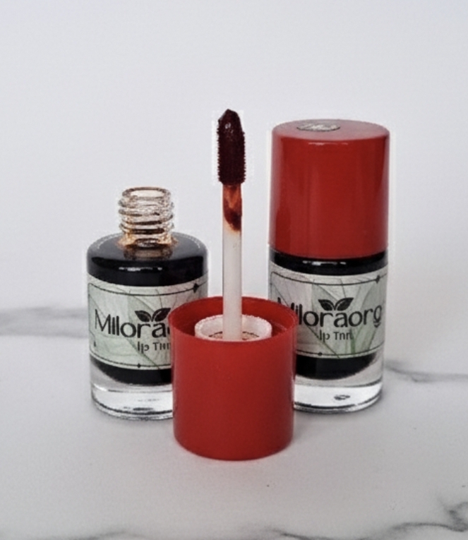 تینت لب کاراملی برای آرایش نچرال و پاییزی